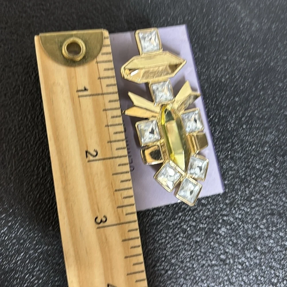 NWT Jennifer Lopez Geometric Rhinestone Brooch